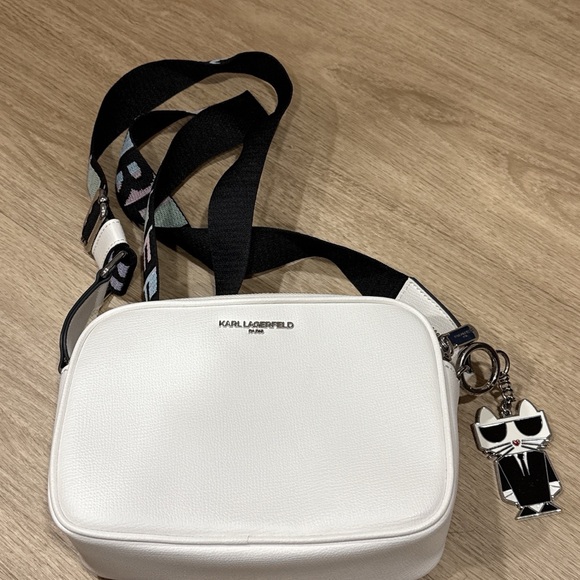Karl Lagerfeld Paris Maybelle Camera Crossbody Bag Purse White Silver Double Zip - Picture 2 of 8